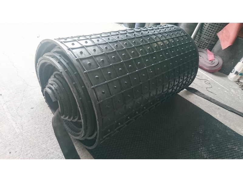 Inek Yatagi Hayvan Altligi Rulo Tip 2 2cm Doseme Hayvan Yatagi